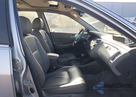 2002 Honda Accord 3.0 Ex from USA, damaged, VIN 1HGCG16562A055584